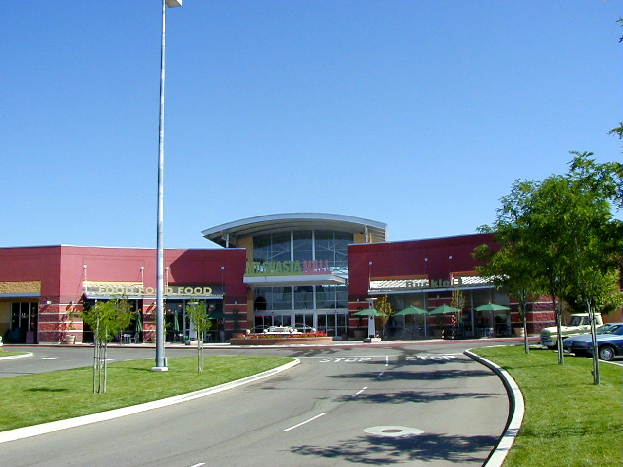 Mt. Shasta Mall